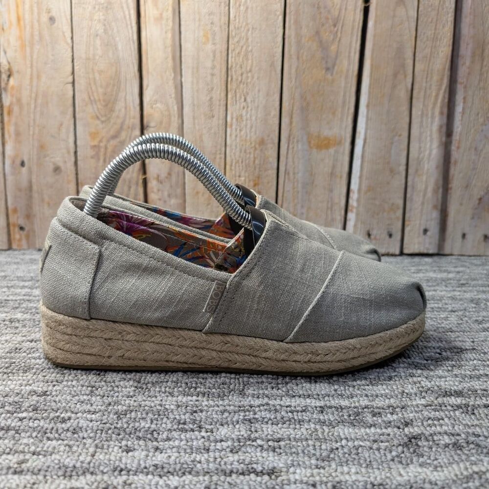 Skechers Women's BOBS Hi-Jinx Wedge Tan Espadrilles Size 8.5